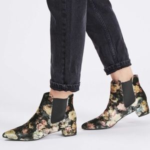 Topshop Krazy velvet Floral Ankle Boot size 8.5